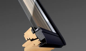 Nowa konstrukcja okien VELUX z ThermoTechnology™